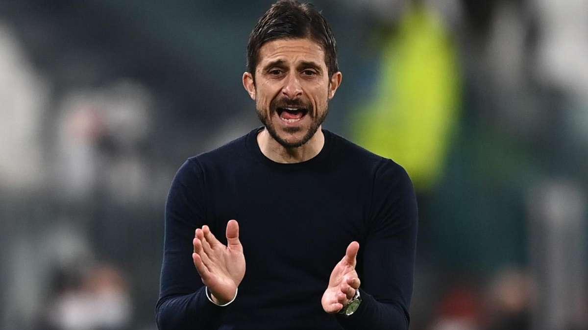 Sassuolo, Dionisi: "Dobbiamo convivere con le voci di mercato. Scudetto? Fino all'ultimo minuto della 38esima"