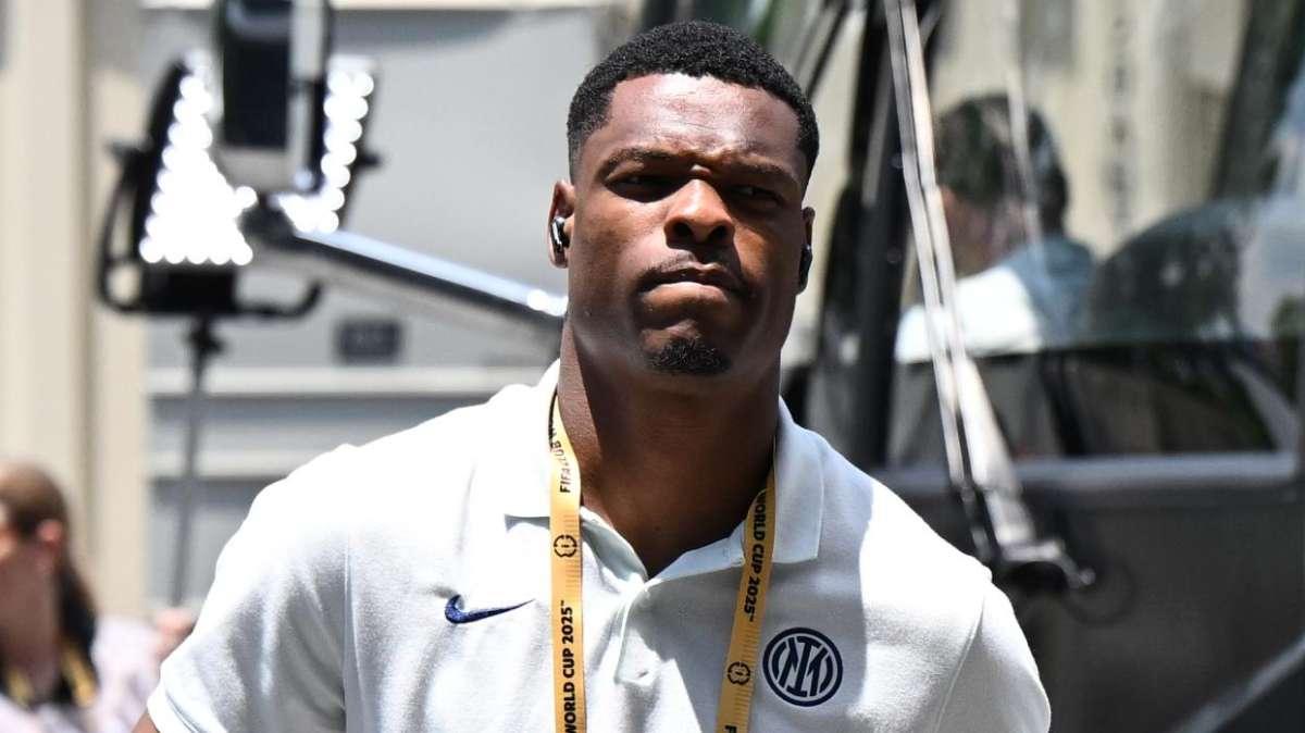 MD - Dumfries si adatta perfettamente ai piani di mercato del Barcellona. Ma resta il nodo del FFP