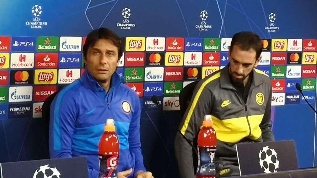 Godin ripensa alla parentesi interista: "Conte ti cambia la vita, mai avuto un allenatore così. Lo scudetto sfiorato e l'EL..."