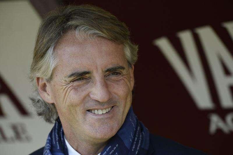 Tacchinardi: "Mancio giocherà coperto, l'Inter..."