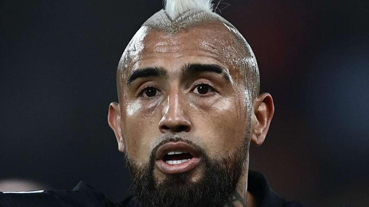 Vidal si scusa dopo la reazione rabbiosa in panchina: "Sono venuto al Flamengo per essere felice"