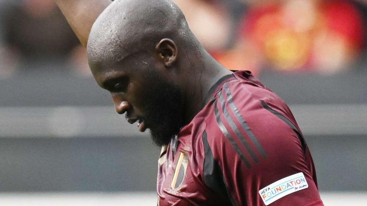Belgio-Slovacchia, Lukaku fermato dal pallone 2.0: il secondo gol di Big Rom annullato grazie a un sensore