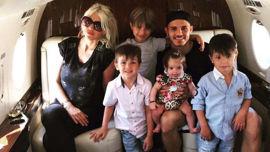 La Nueva - Icardi, quanta ipocrisia: il dibattito sulla sua convocazione è ridicolo. Allora Messi e Mascherano...