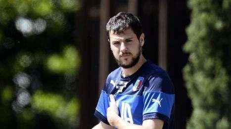 L'ag. di Destro: "Inter? Ambito da tante, ma ora..."