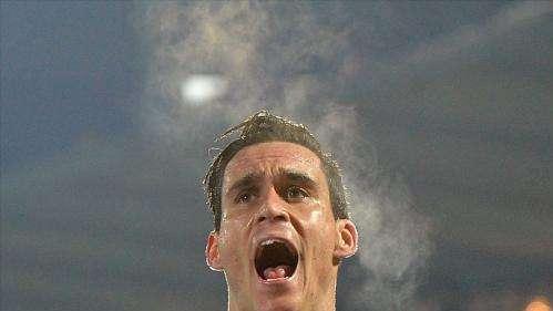 Perisic in salita, spunta l'idea Callejon. Il Napoli punta Juan Jesus e...