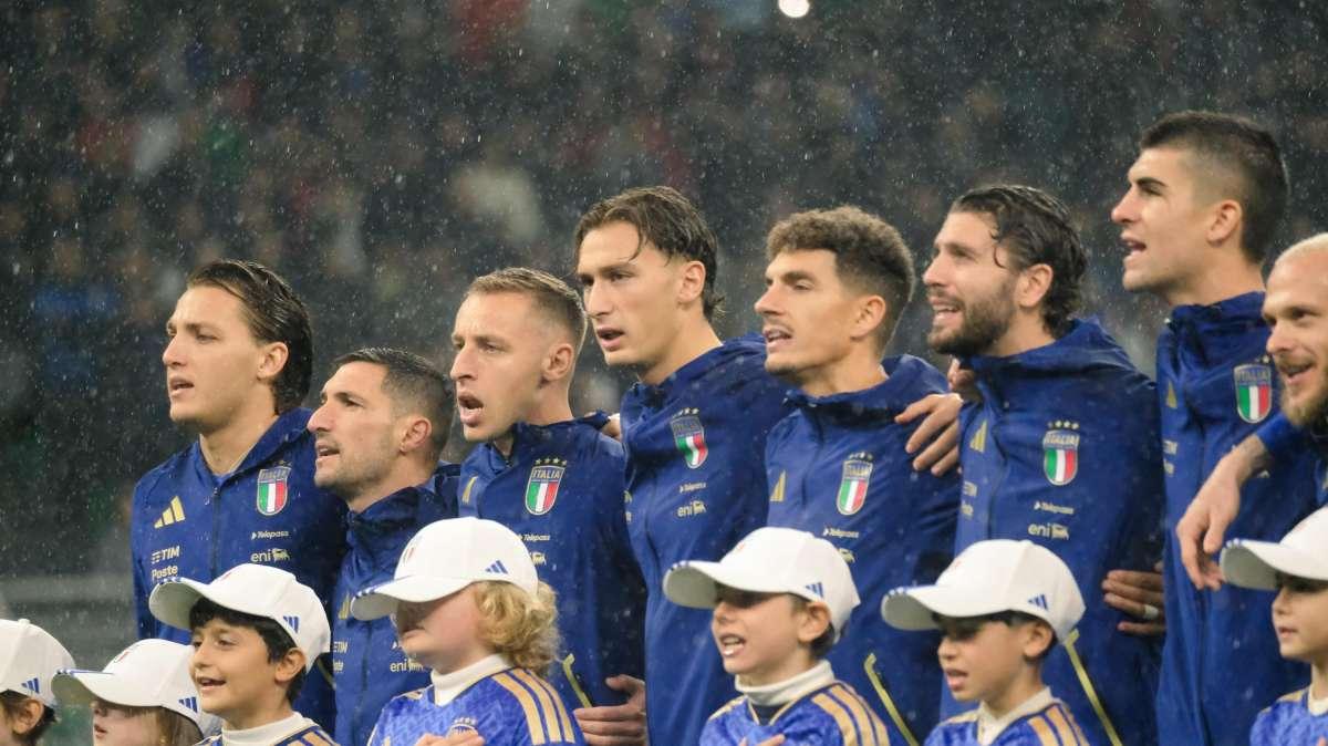Sorteggi Playoff verso il Mondiale 2026, l'Italia pesca l'Irlanda del Nord. Nell'eventuale finale Galles o Bosnia (in trasferta) 