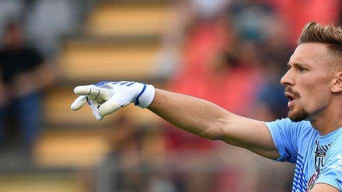 Radu out per Cremonese-Samp: il portiere romeno non convocato dal tecnico Alvini