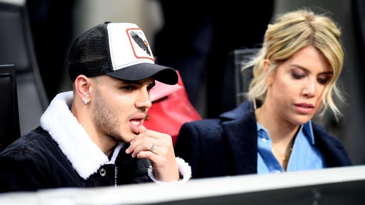 TS - Telenovela Icardi-Nara: Wanda teme che Maurito diffonda i video intimi  