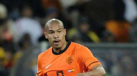 Sky - De Jong, contatti con l'agente. E Kolarov...