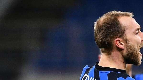 Magia da calcio piazzato, per Eriksen non una novità: già l'anno scorso ci riuscì col Napoli