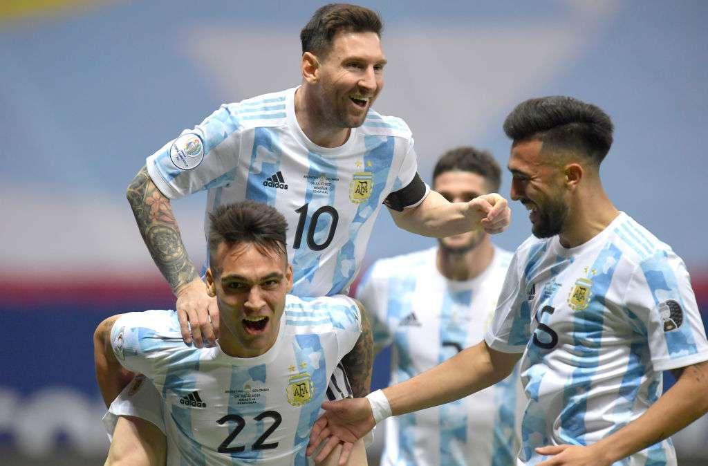Messi sette volte Pallone d'oro, Lautaro Martinez: "Congratulazioni, Lionel"
