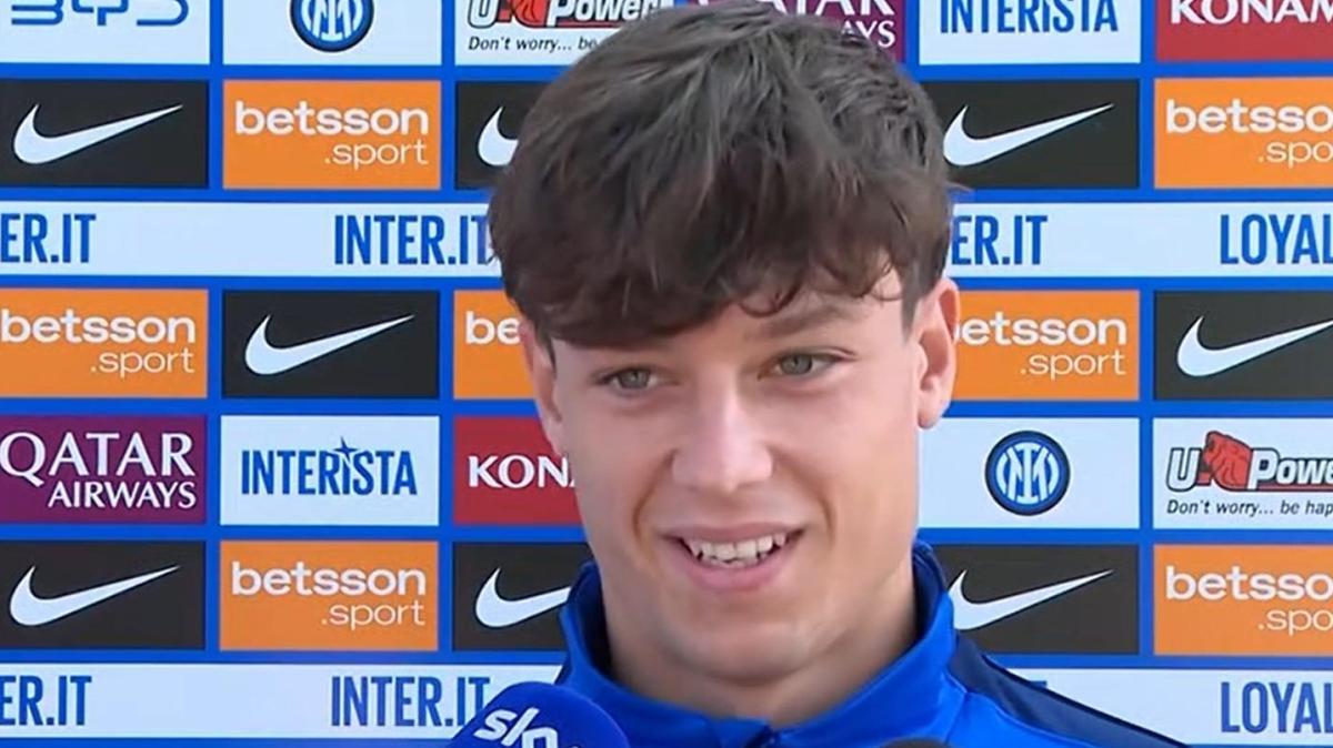Lavelli: "Voglio crescere con questa maglia, CR7 un idolo. Esposito e Chivu..."