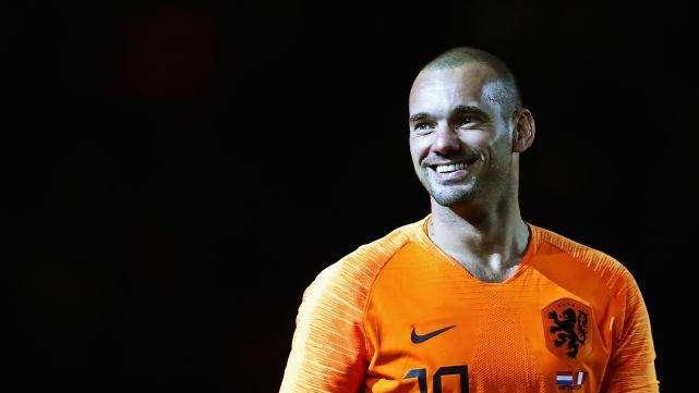 Anche da Sneijder un messaggio per l'Inter campione d'Italia: "Congratulazioni a tutti"