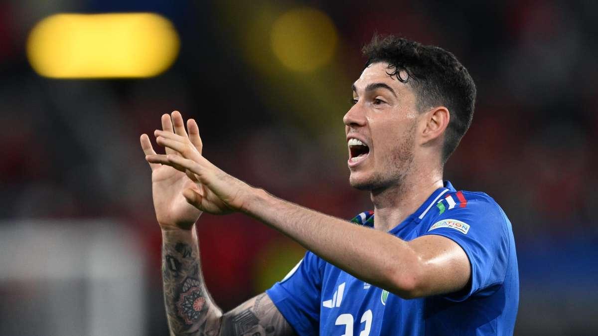 Chiellini: "Bastoni è il migliore difensore al momento, a livello tecnico ce ne sono pochi come lui nel mondo" 