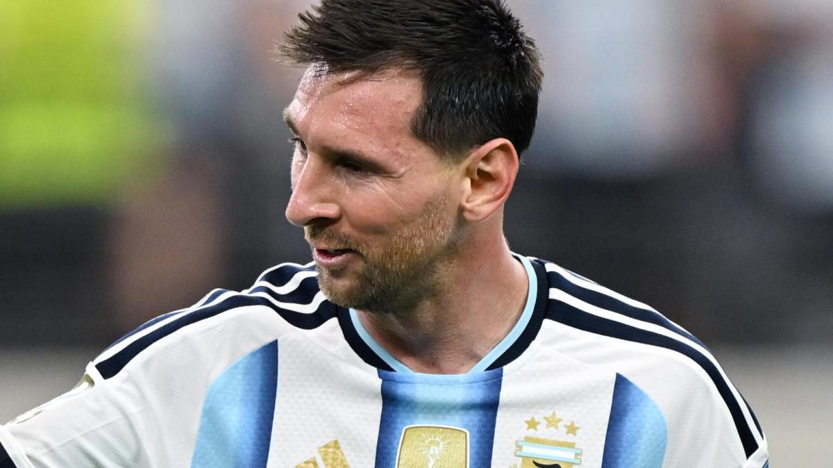 Ronaldo esalta il Mondiale di Messi: "Io a 38 anni pesavo 120 chili"