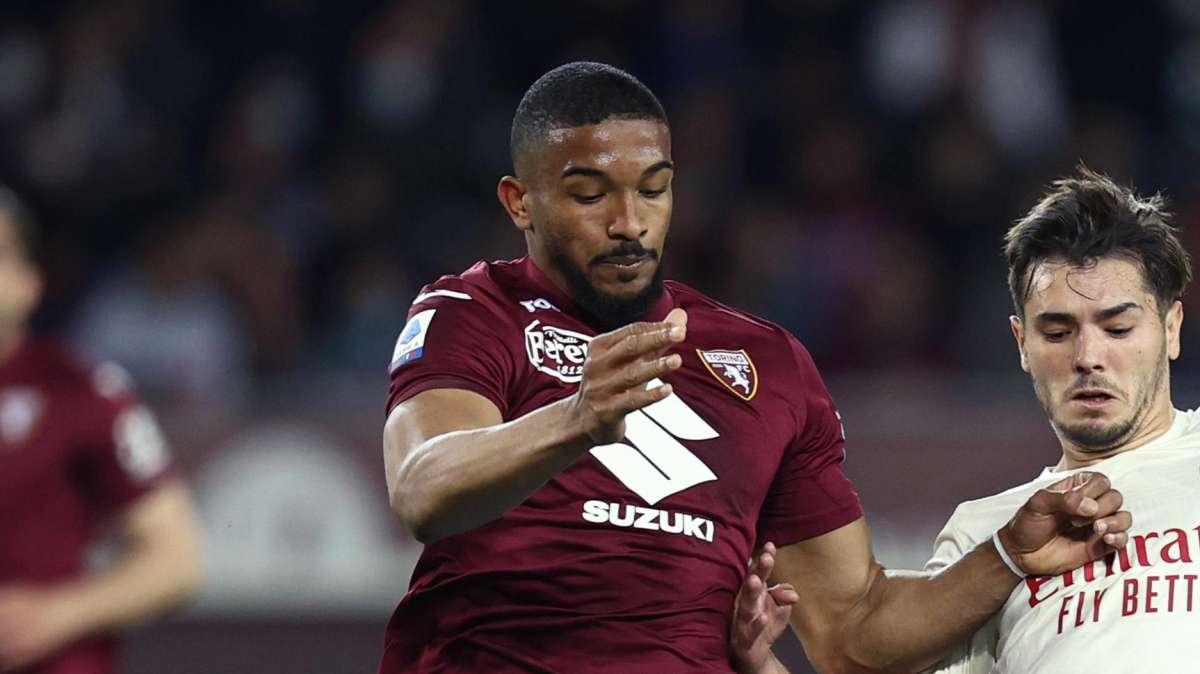 Sky - In attesa dell'Inter, il Toro fa il prezzo per Bremer. Operazione slegata a Skriniar