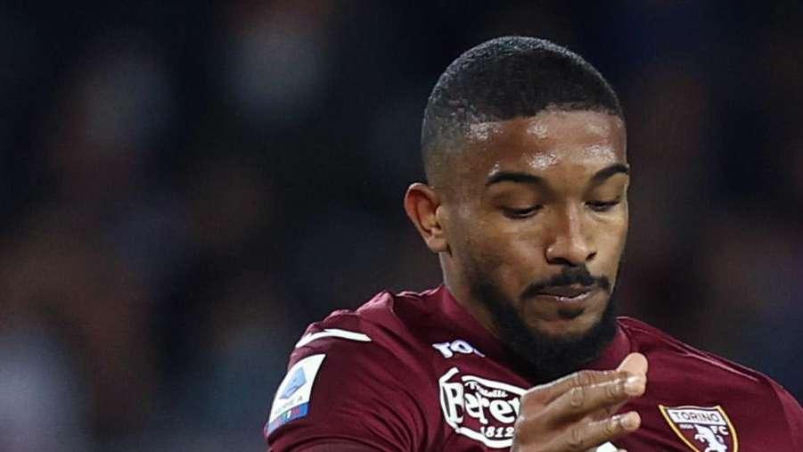 GdS - Bremer, spirito granata: non vorrebbe la Juve. L'Inter aspetta la cessione di Skriniar