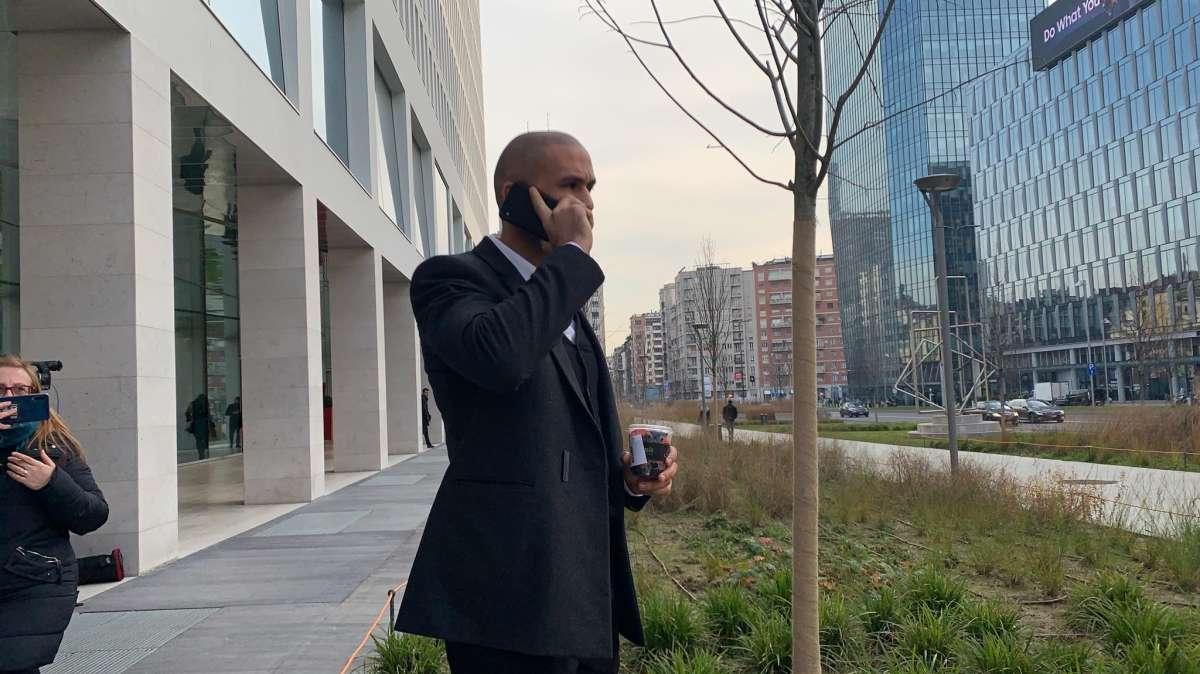FOTO - Inter-Moses, un membro dell'entourage del nigeriano in sede