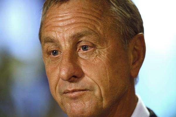 Cruijff 'deluso' dall'Inter: "Gioca troppo dietro"