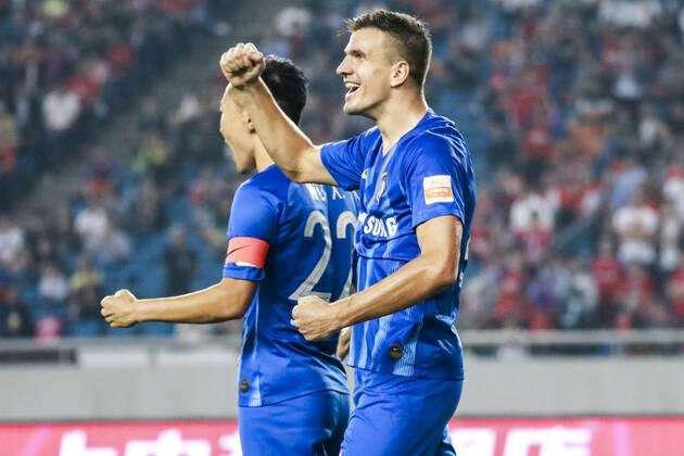 Nuova vittoria esterna per lo Jiangsu Suning: 3-1 allo Shanghai Greenland