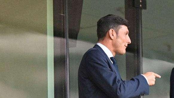 Real Madrid, Figo vota Raul: "Voglio lui come allenatore, è mio amico e mio fratello"