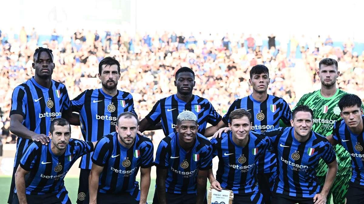 L'istantanea della partenza verso Londra: il video social pubblicato dall'Inter. Domani test con il Chelsea