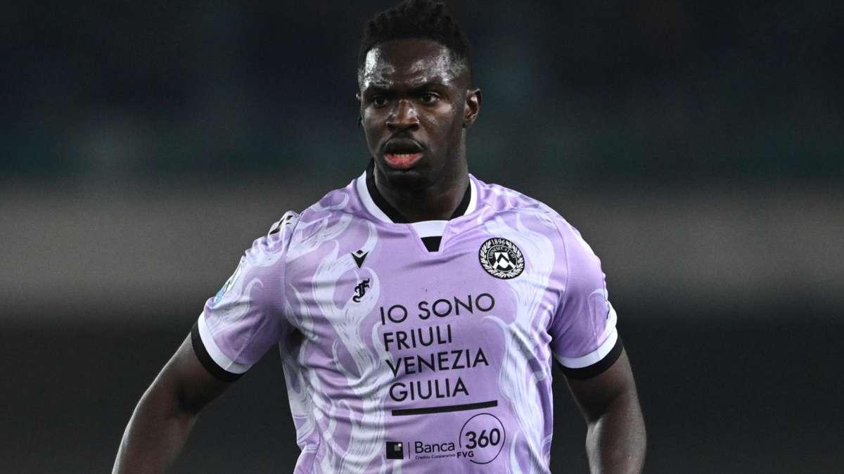 GdS - L'Inter farà almeno un colpo in difesa: Solet resta nei radar, piace anche Beukema 