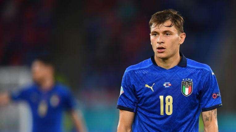 GdS - Verso Italia-Galles, Barella non si tocca. Il centrocampista dell'Inter verso la terza titolarità