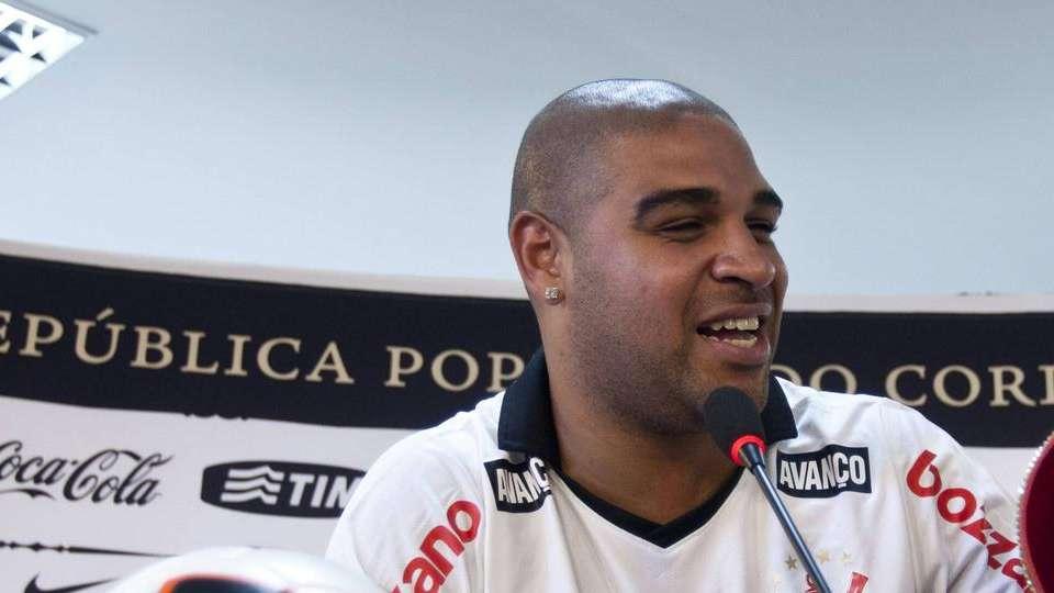 Il padre di Jo: "O cambia vita o farà la fine di Adriano"