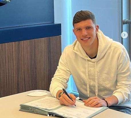 F. Carboni annuncia il rinnovo con l'Inter: "Molto contento di aver prolungato il contratto"