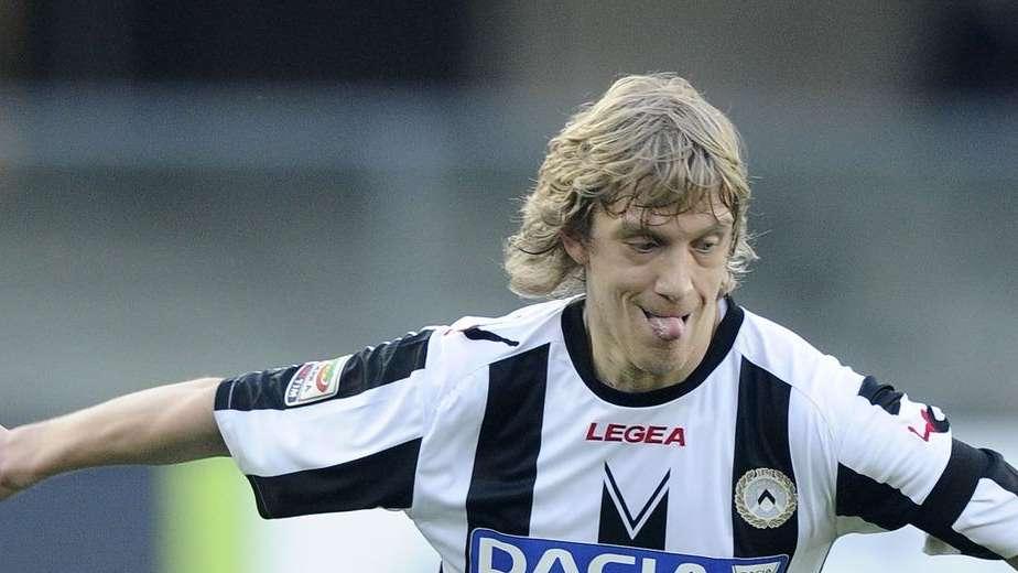 Basta: "Sarei felice di giocare nell'Inter. Stankovic è un grande"