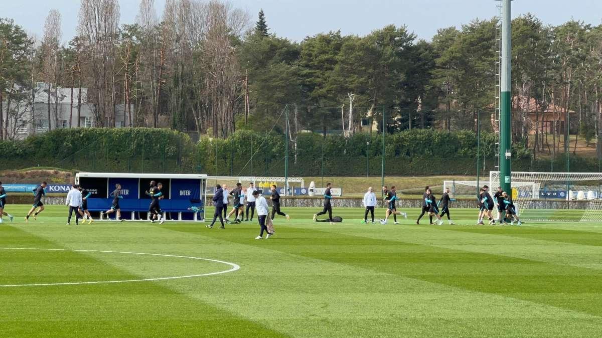 Verso Hellas Verona-Inter, seduta d'allenamento mattutina per la squadra di Inzaghi 