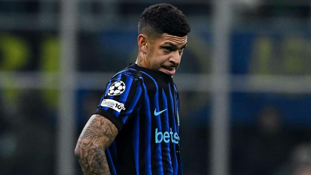 CdS - Inter, niente sostituto per Dumfries, ma il nodo resta Luis Henrique. Il punto sui profili da monitorare