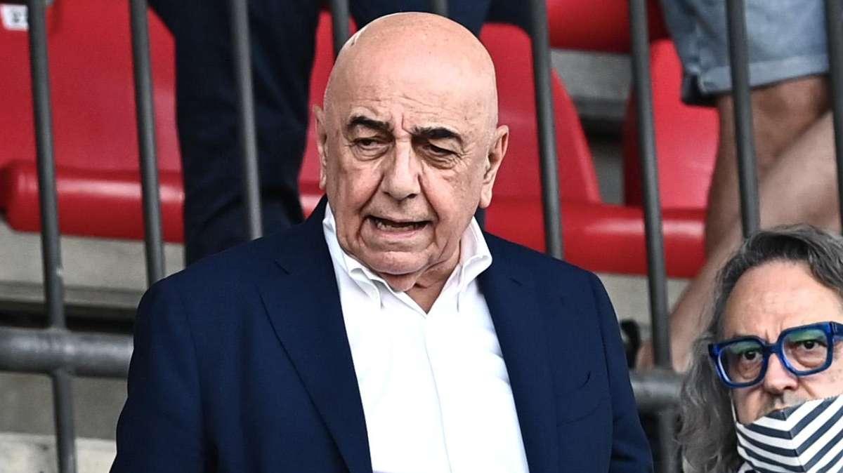 L'Inter schiaccia il Milan, Galliani dribbla: "Un'altra domanda, prego. Carlos Augusto? I gol arriveranno"
