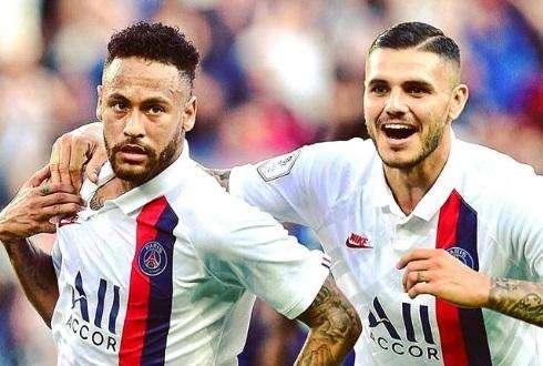 Psg, Icardi abbraccia Neymar: "Contento per debutto e vittoria"