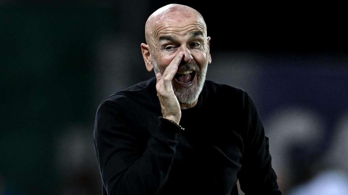 Fiorentina nel caos, i tifosi chiedono l'esonero di Pioli: "Salta la panchina"