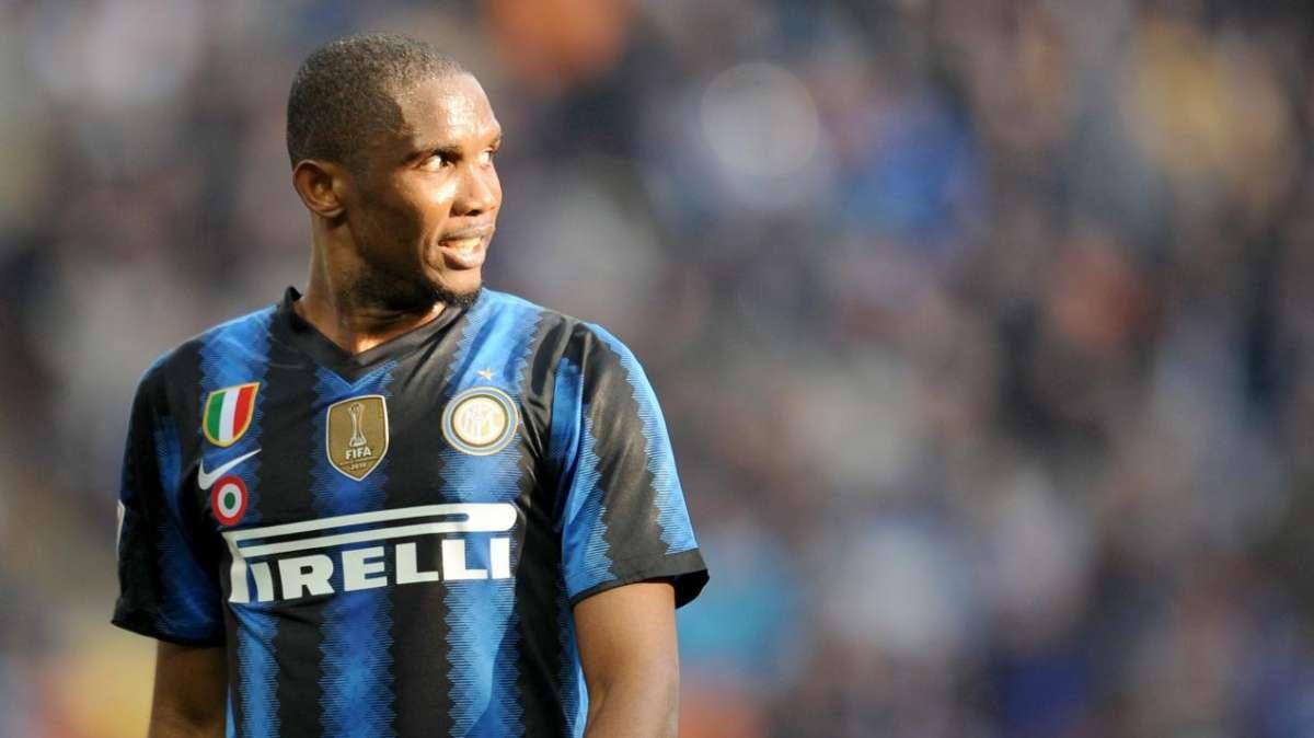 VIDEO - A sinistra, poi a destra... la furia di Eto'o!