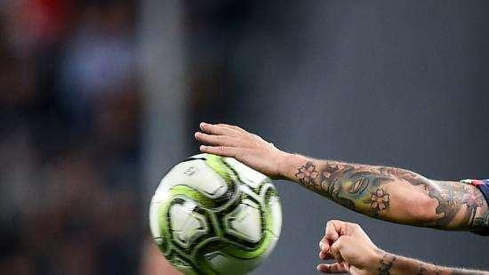 De Laurentiis: "Valuto offerte per Insigne, ma non a fine mercato"