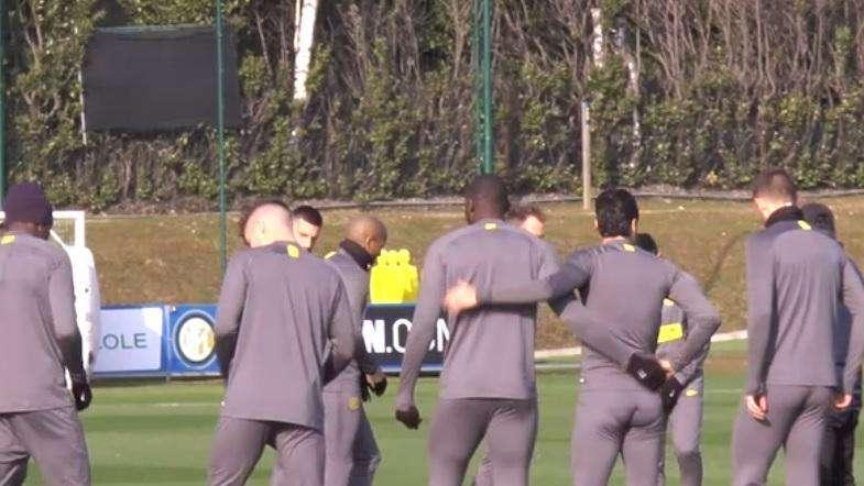 Da Appiano - Verso il Ludogorets: Esposito si allena in gruppo, Sensi e Gagliardini restano out