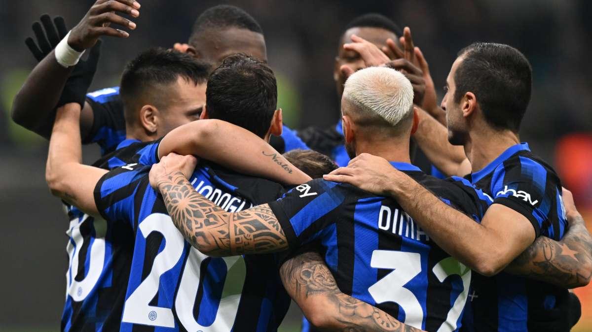 CdS - Inter (di nuovo) a caccia del controsorpasso: come è andata le altre volte. C'è da sfatare il tabù Maradona 