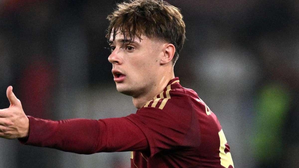 CdS - L'Inter vuole Zalewski, la Roma fa resistenza. Resta viva l'opzione Biraghi
