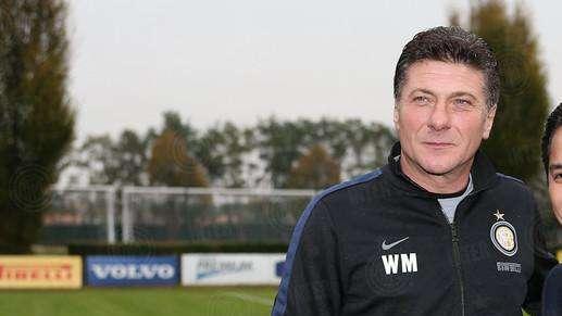 Sky - Mazzarri vuole essere al centro dell'Inter