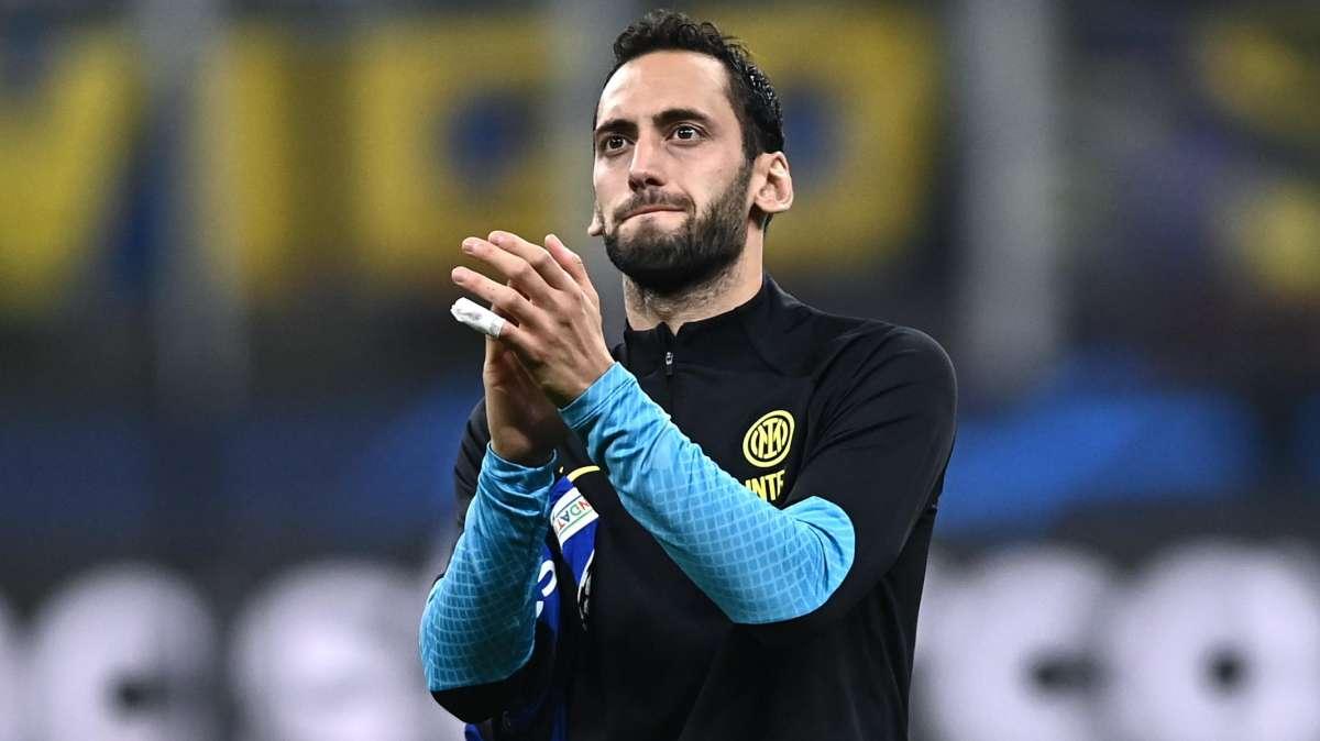 Pagelle CdS - Calhanoglu garanzia: è il geometra del centrocampo. Voto 7 per Barella, Inzaghi e altri tre 