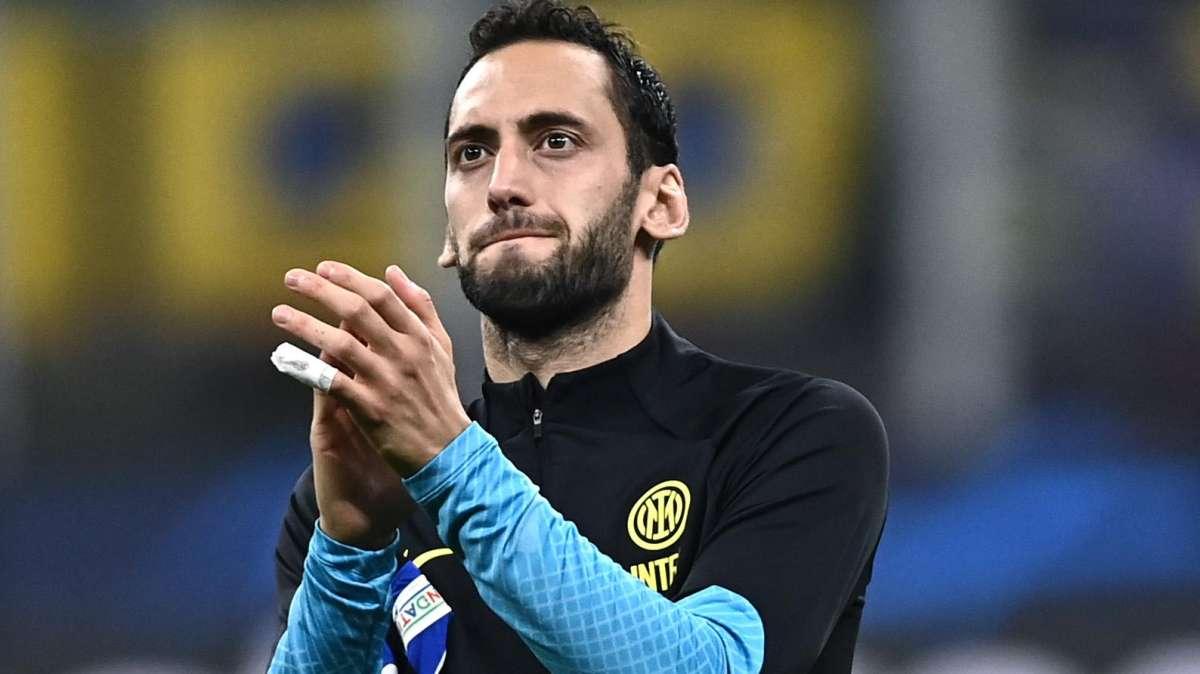 Zenga: "Calhanoglu MVP. Quando rientrerà Brozovic saranno bei problemi per Inzaghi"