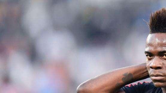 Mourinho, mano tesa a Balotelli: ipotesi Wolverhampton
