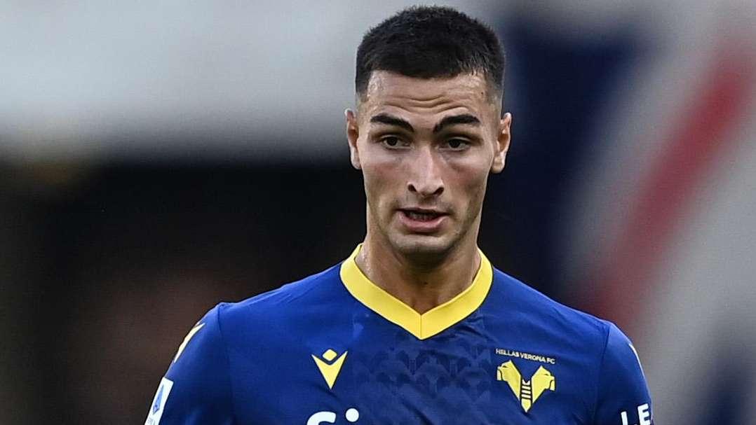 FcIN - Un giovane difensore del Verona sul taccuino dell'Inter: i dettagli