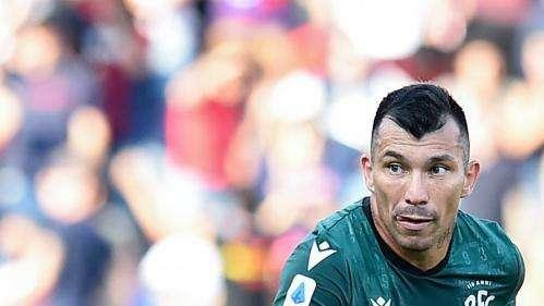 Bologna, Medel ai box per un mese: salta la sfida con l'Inter