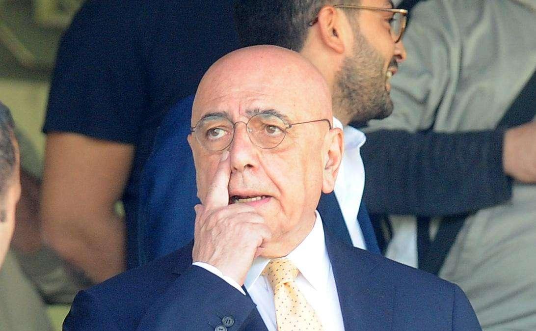 Galliani: "Stadio in area Expo? Se ne occupa Barbara. Derby, l'Inter è favorita. Zanetti, riconosciamo lo stile"