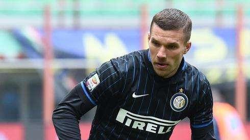 Podolski conquista Udine, Hernanes e Vidic a ruota