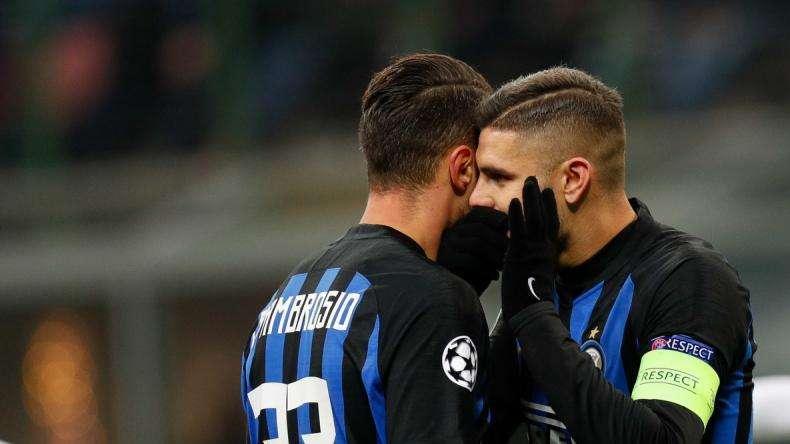 UCL - Serata amara per il calcio italiano: fuori Inter e Napoli. Psg, poker a Belgrado